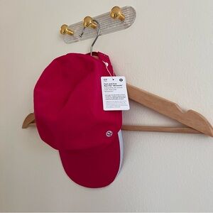 Lululemon Fast and Free Run Hat *Woven Air 
Passionate 
S/M